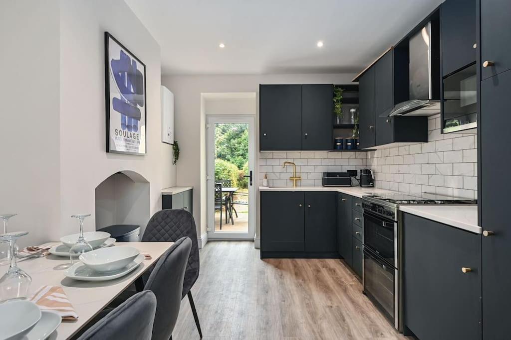 Stunning Spacious Duplex With Garden 141A Hastings Esterno foto